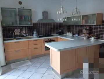 Cucina Lube con penisola