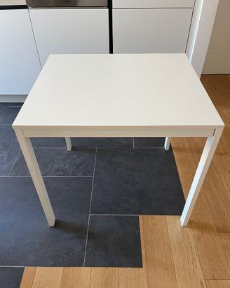 Tavolo allungabile IKEA modello Vihals