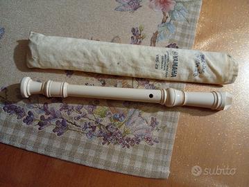 Yamaha Flauto Dolce Soprano YRS23