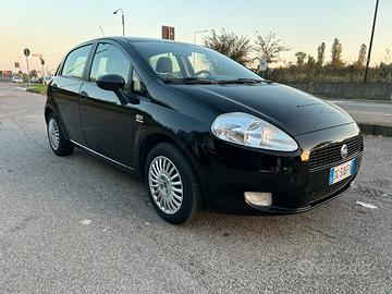 Fiat Grande Punto Benzina 5 porte per neopatentati