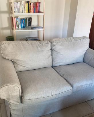 Divano a 2 posti EKTORP beige chiaro - come nuovo!