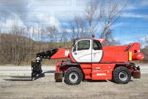 Sollevatore telescopico girevole Manitou MRT3050 P