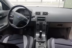 Solida Volvo s 40 