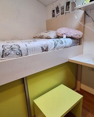 Cameretta per bambini su misura – Come nuova