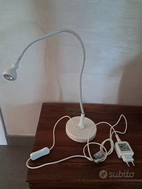 Lampada da scrivania 