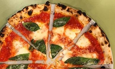 Ristorante/pizzeria (solo attività, no mura)