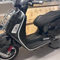 VESPA 300GTS