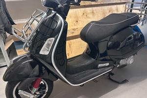 VESPA 300GTS