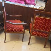 1 divano -2poltrone- 4sedie