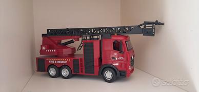 Macchina dei vigili del fuoco pompieri 