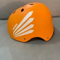 Casco protezioni sport vari