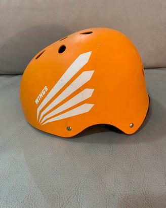 Casco protezioni sport vari