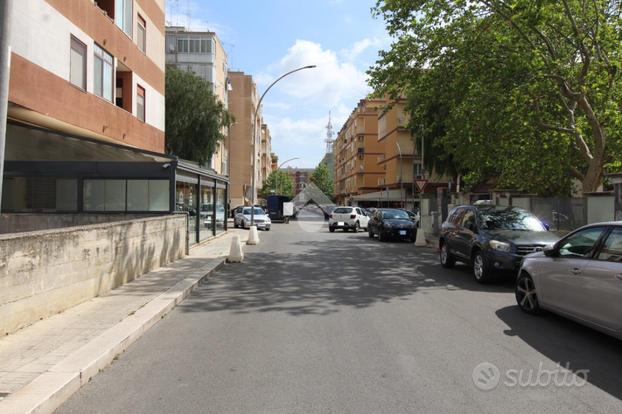 BOX A BRINDISI