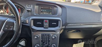 Volvo V40 Cross Country D3