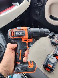 trapano avvitatore a percussione 18 volt