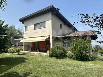 Villa singola Ziano Piacentino