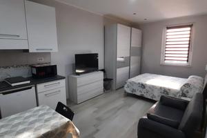 Fr- bassa monolocale arredato