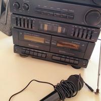 radio anni '90 con lettore cassette vinile e micro
