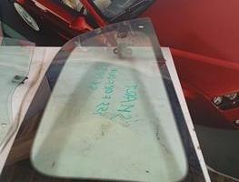 Vetro posteriore sx smart forfour