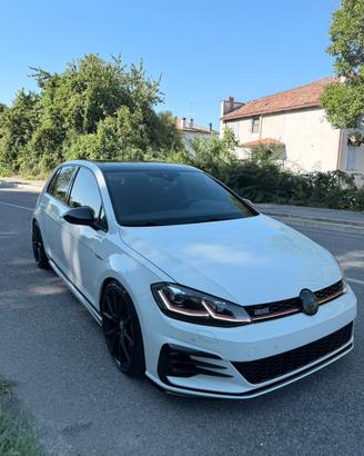 Volkswagen Golf 7.5 GTI