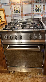 Cucina gas 4 fuochi e forno Hotpoint Ariston