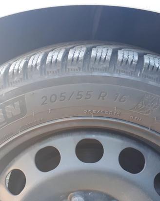 4 PNEUMATICI INVERNALI MICHELIN 205/55 R16 - GOLF6