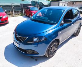 Lancia Ypsilon 1.0 FireFly 5 porte S&S Hybrid Ecoc