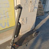 segway ninebot e45e monopattino elettrico