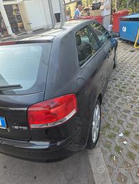 Audi A3 2000€ trattabile