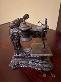 Macchina da cucire
