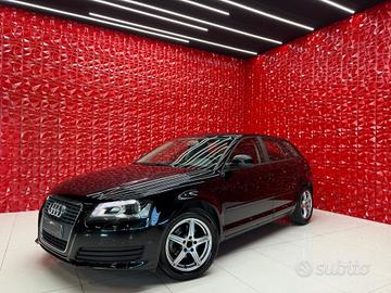Audi A3 SPB 1.6 TDI 105 CV CR Attraction OK NEOPAT