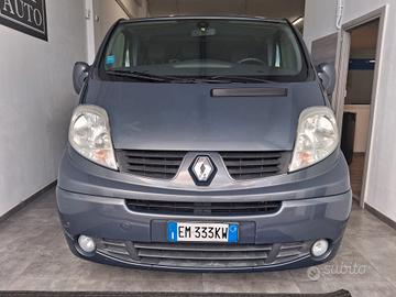 Renault Trafic T27 2.0 dCi/115 PC-TN Passenger Com