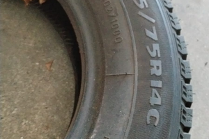 Coppia gomme da carico