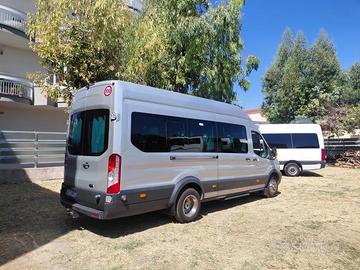 Ford transit 18 posti