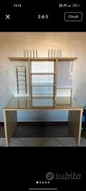 Scrivania IKEA Mikael con hutch e accessori