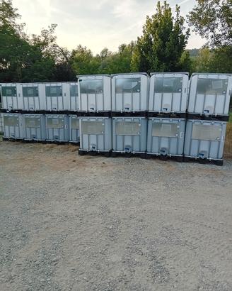        cisterne 1000 LT come nuove uso alimentare