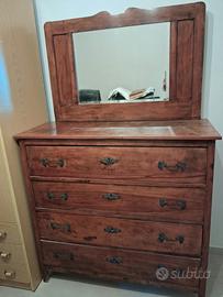 Mobile Antico. cassettiera con specchio