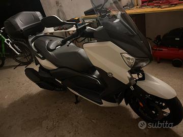 Yamaha scooter X Max 400 ABS