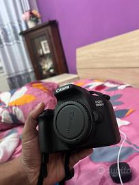 Canon eos 2000d with