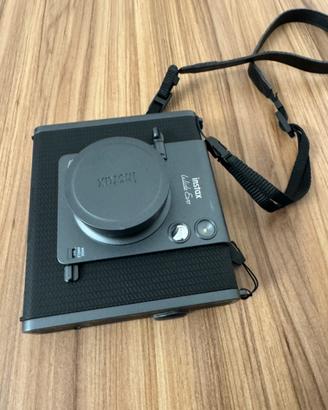 polaroid istantanea instax wide evo
