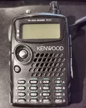 Ricetrasmettitore Kenwood TH-F7