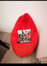 Pouf a sacco rosso + cuscino Ikea in tinta
