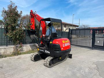 E132 Escavatore 26 q Libra 224 S