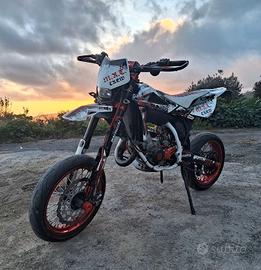 Husqvarna SM 125 - 2010