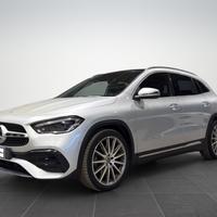 MERCEDES GLA 180 d Premium auto