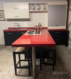 CUCINA  MODERNA CON PENISOLA