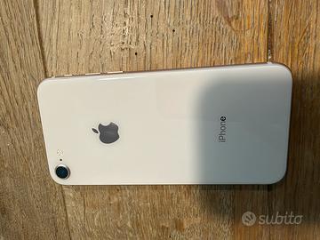 iPhone 8 Gold 64 GB – Perfettamente funzionante