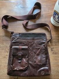 Borsello in pelle  tracolla Messenger Piquadro  