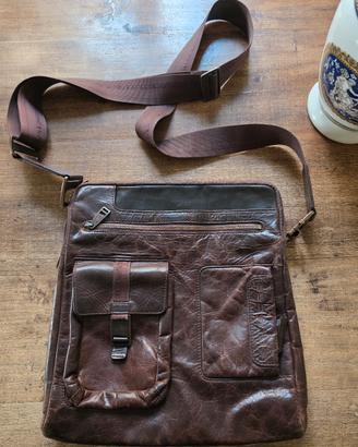 Borsello in pelle  tracolla Messenger Piquadro  