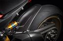 parafango-posteriore-ducati-in-carbonio-
